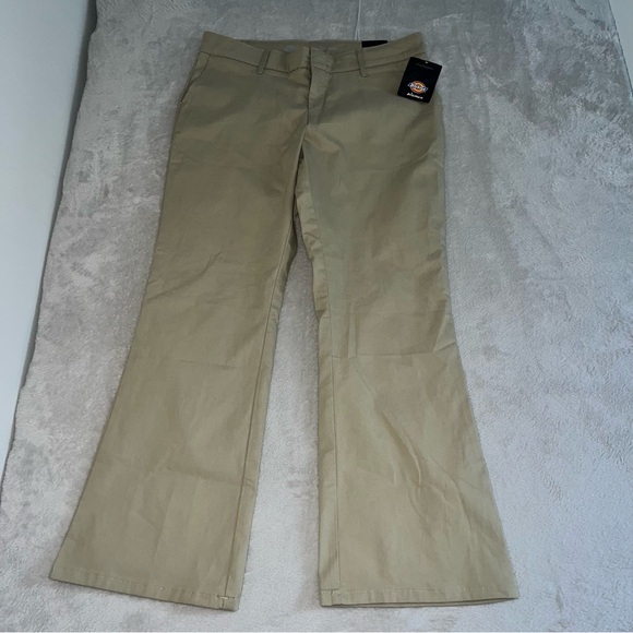 Dickies‎ Pants Women's size 12 Short Flex Twill Slim Fit Bootcut Khakis New NWT - Picture 1 of 13